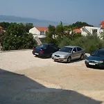 In With Sea View, Balcony, Air Conditioning, Wi-fi