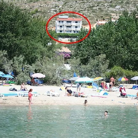 In With Sea View, Balcony, Air Conditioning, Wi-fi Apartment *