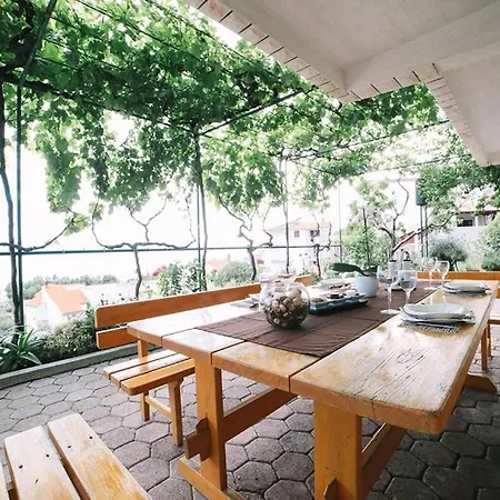 In With Sea View, Balcony, Air Conditioning, Wi-fi *