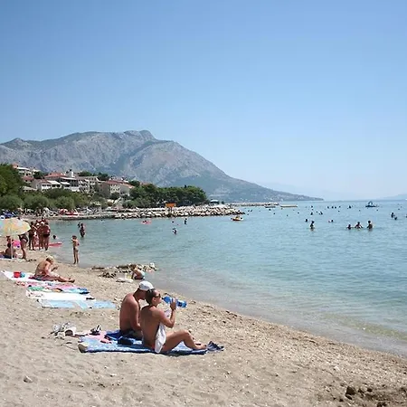 In With Sea View, Balcony, Air Conditioning, Wi-fi Apartment Duće